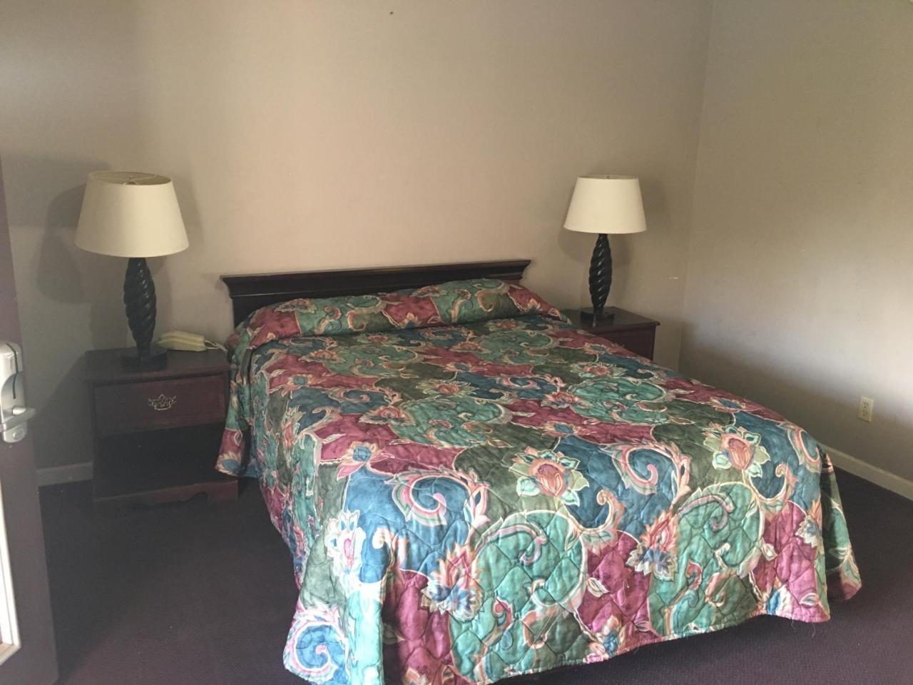 Caronoda Motel Central City Экстерьер фото
